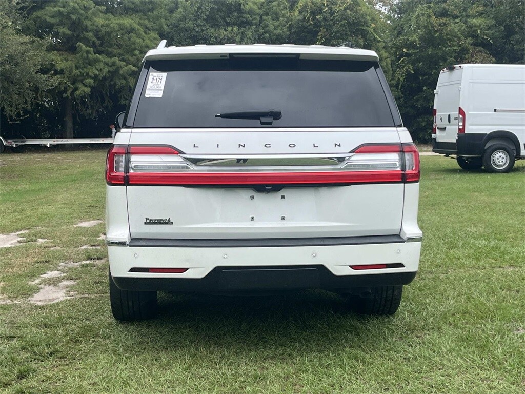 2020 Lincoln Navigator Black Label photo 4