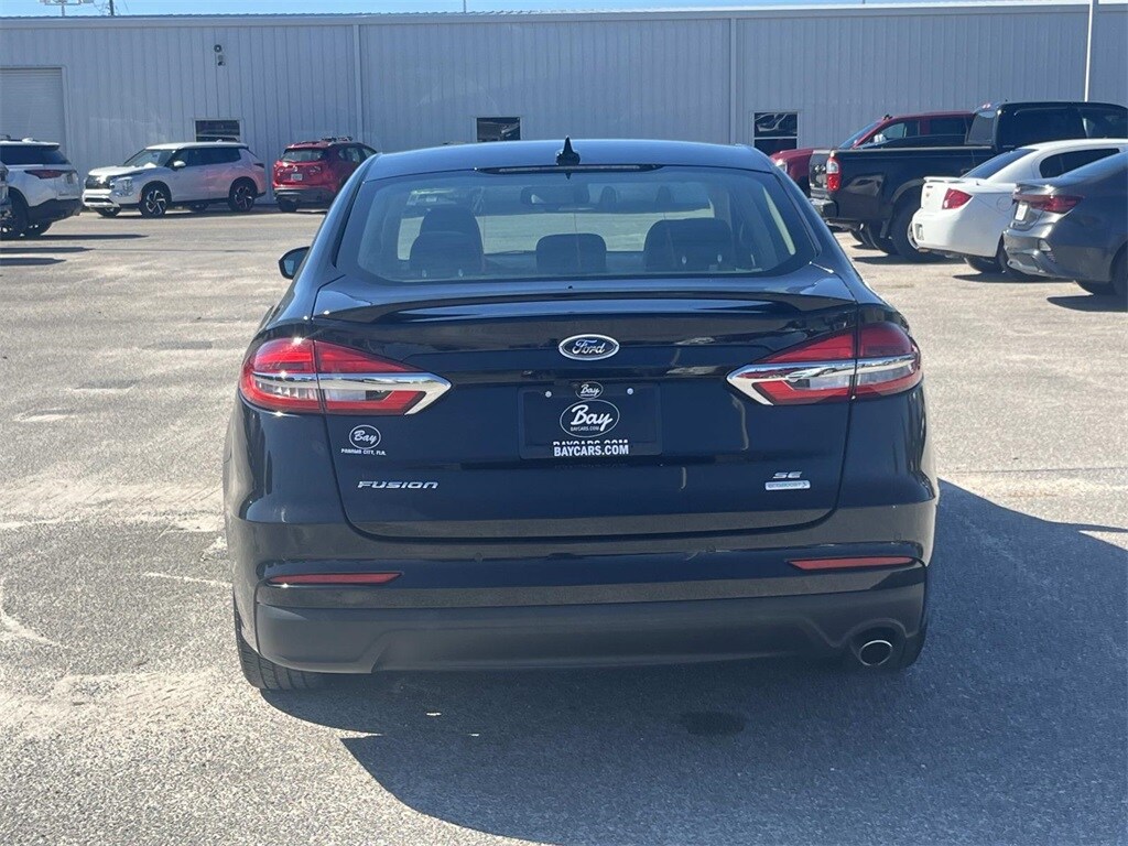 Used 2020 Ford Fusion SE Sedan