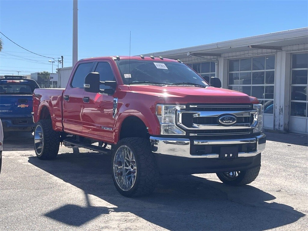 2021 Ford F-250 XLT photo 3