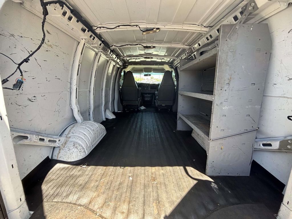 2019 Chevrolet Express Cargo Work Van - Photo 10