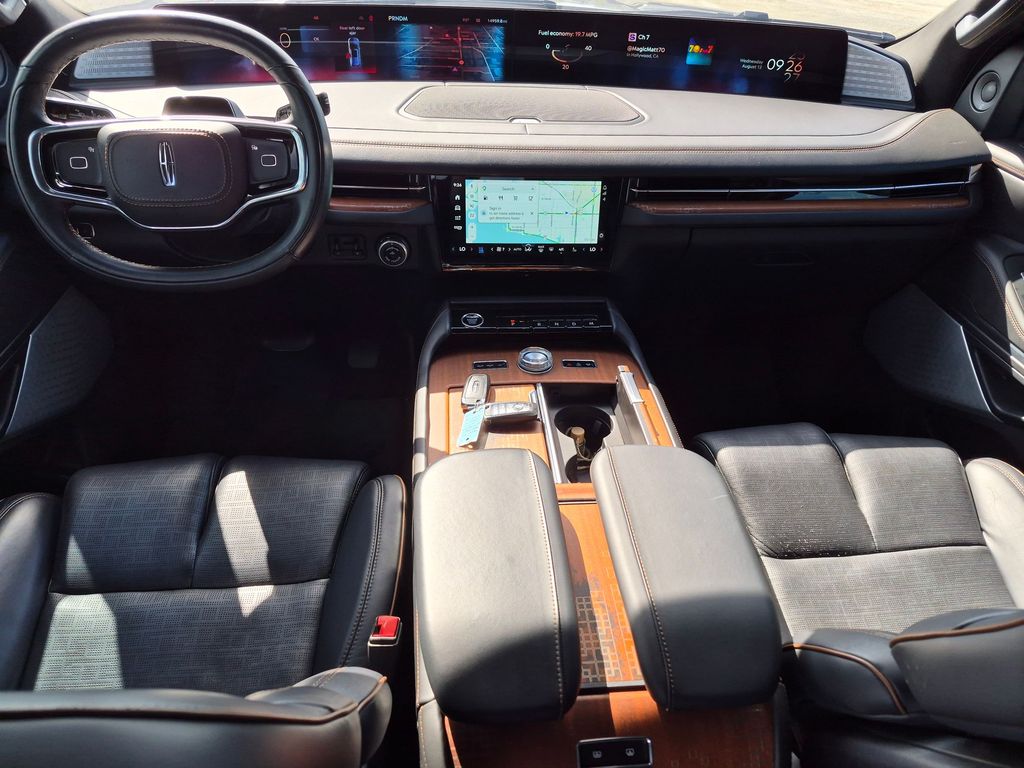 2025 Lincoln Navigator Black Label - Photo 16