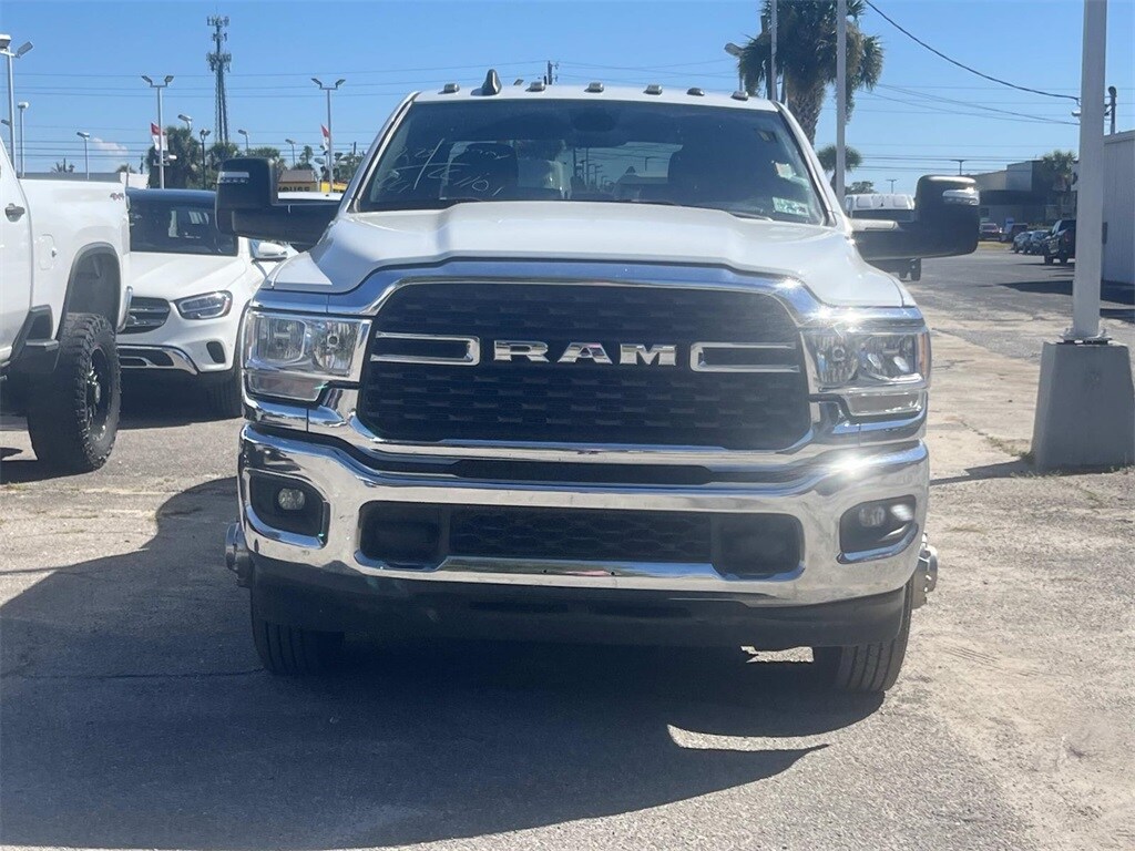 2024 Ram 3500 Big Horn photo 3