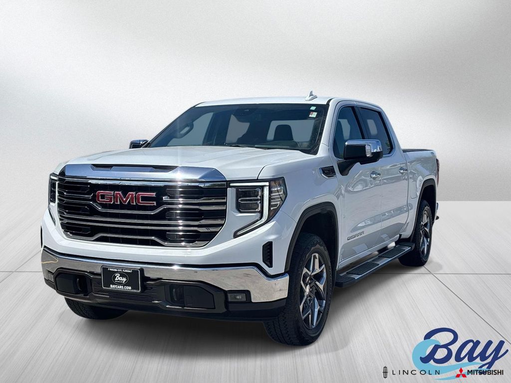2024 GMC Sierra 4WD Crew Cab Short Box SLT's photo