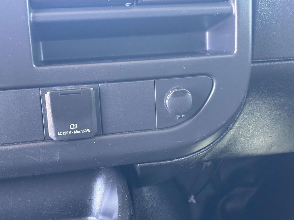2019 Chevrolet Express Cargo Work Van - Photo 17