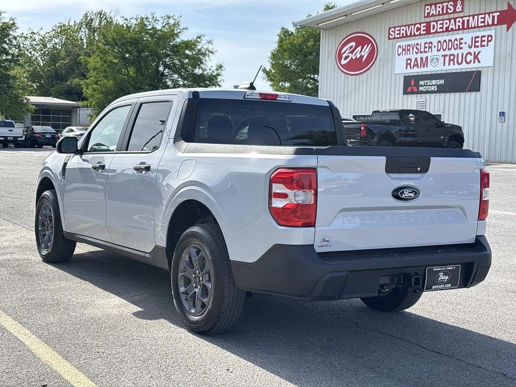 Used 2025 Ford Maverick XLT Truck SuperCrew