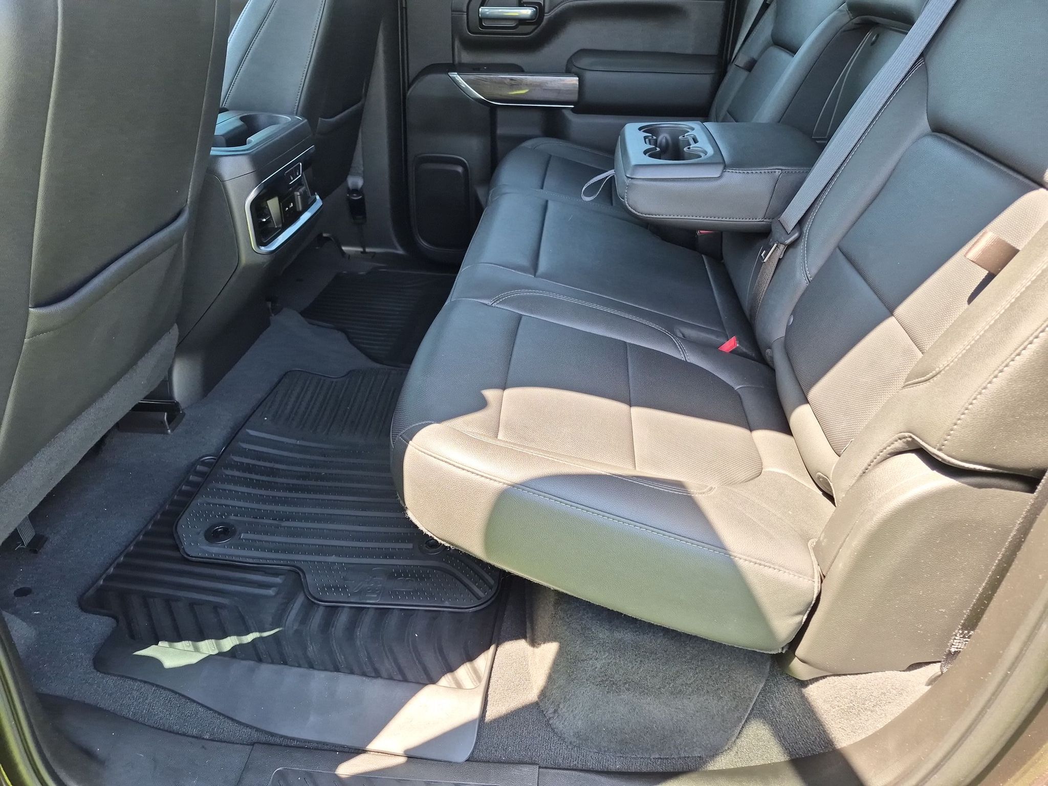 2021 Chevrolet Silverado 1500 LTZ - Photo 17