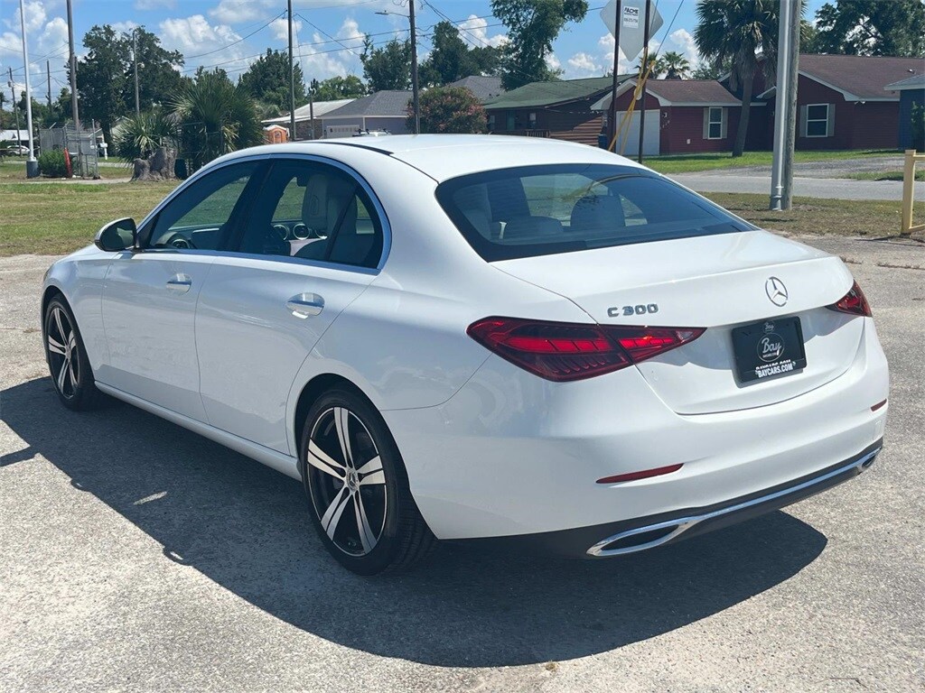 2022 Mercedes Benz C 300 Sedan photo 3