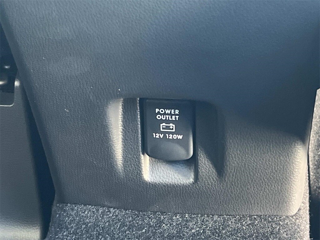 2026 Mitsubishi Eclipse Cross LE - Photo 17