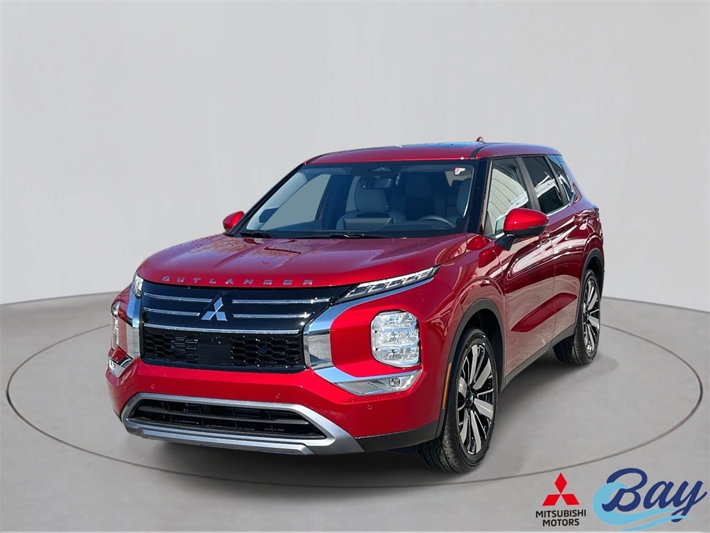 2026 Mitsubishi Outlander SE FWD's photo