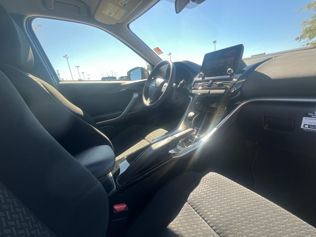 2026 Mitsubishi Eclipse Cross LE - Photo 19
