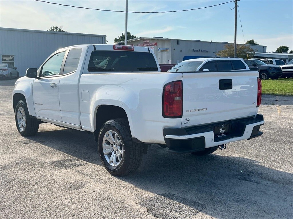 2022 Chevrolet Colorado LT photo 3
