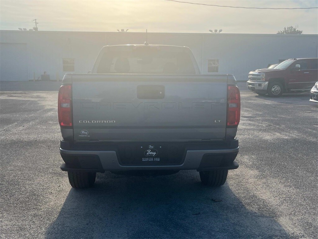 2022 Chevrolet Colorado LT photo 3