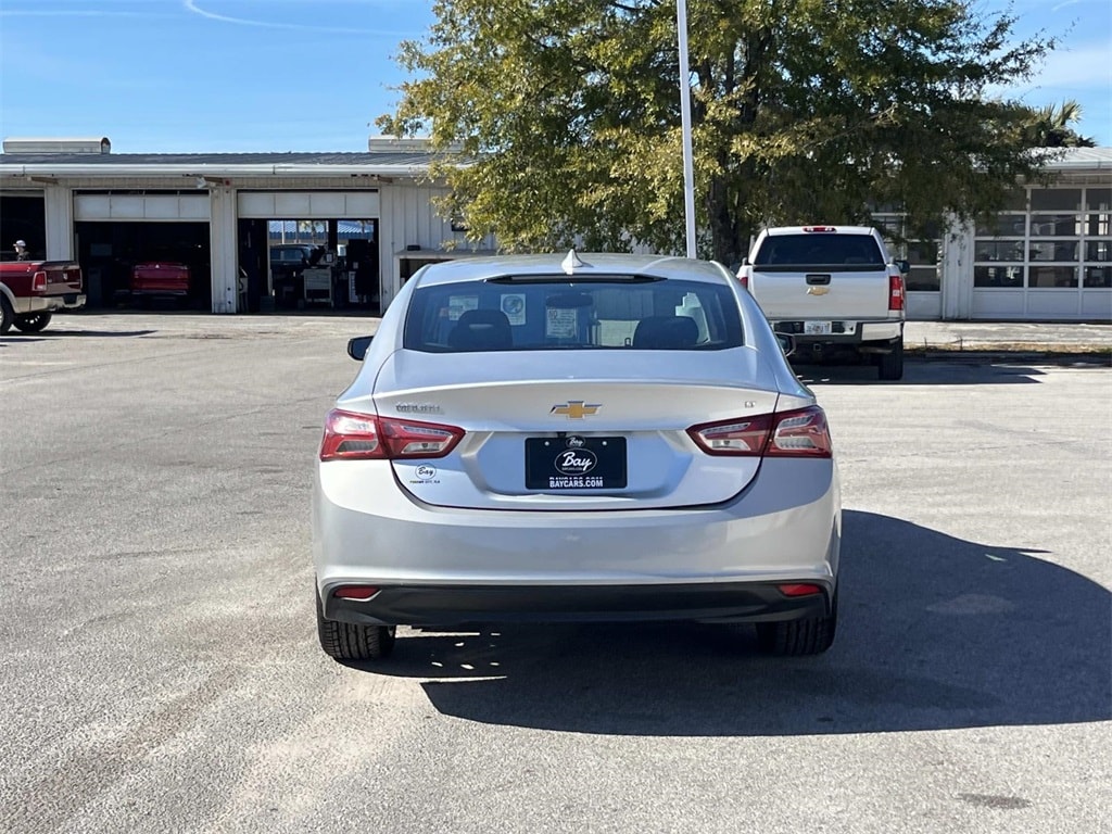 Used 2022 Chevrolet Malibu LT Sedan
