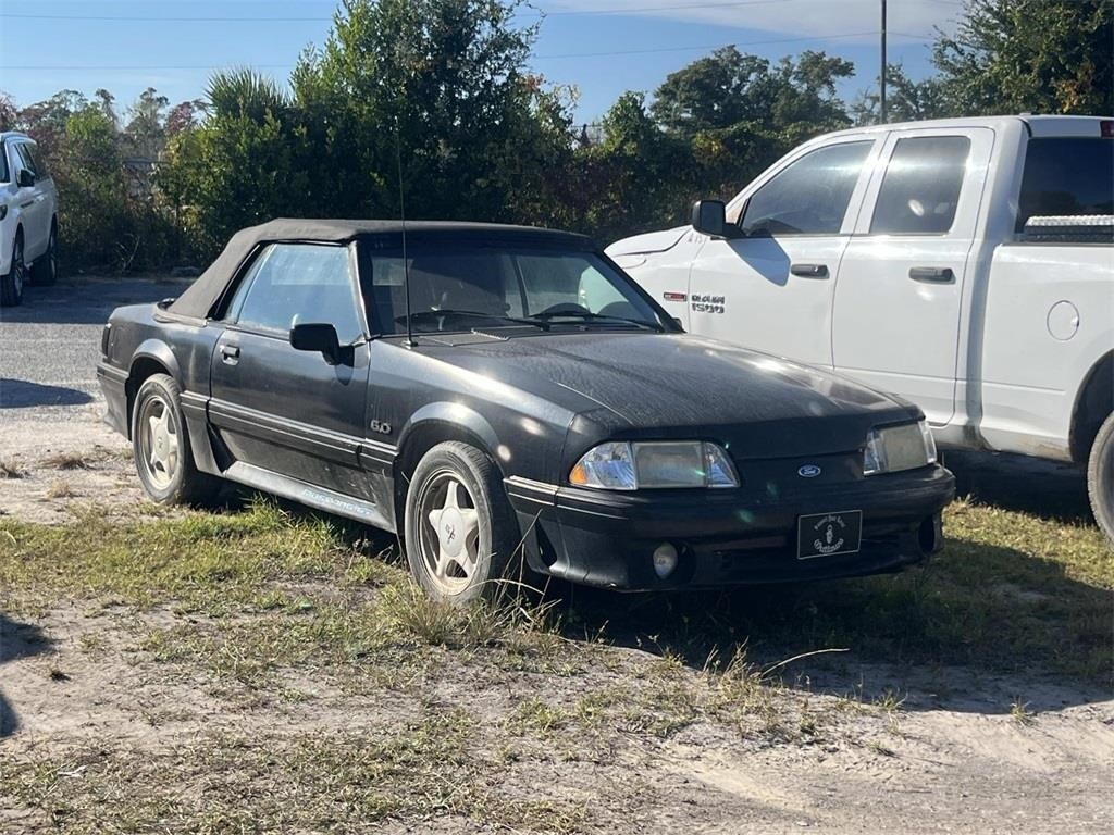 2018 Ford Mustang GT Premium Convertible photo 3