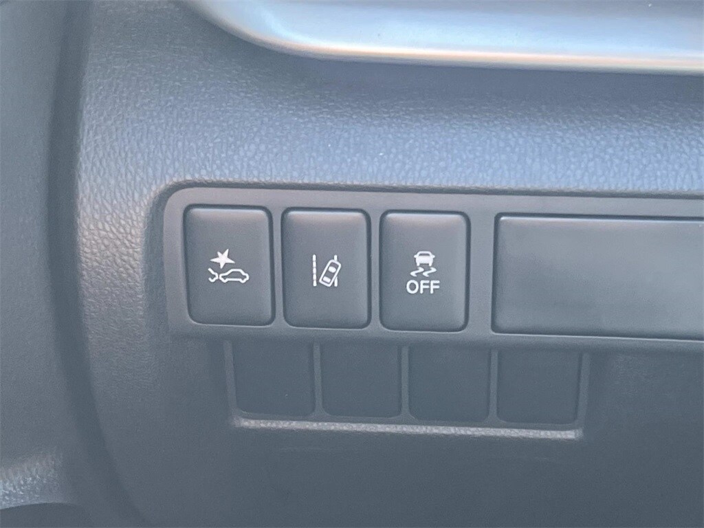 2026 Mitsubishi Eclipse Cross LE - Photo 29