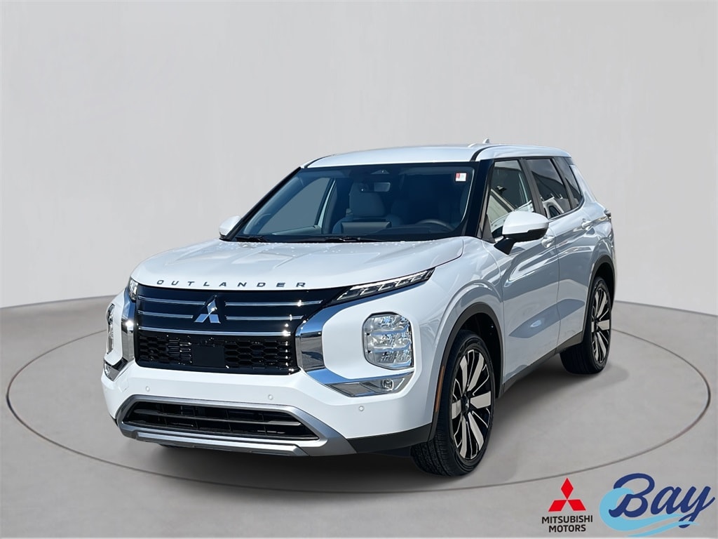 2026 Mitsubishi Outlander SE FWD's photo