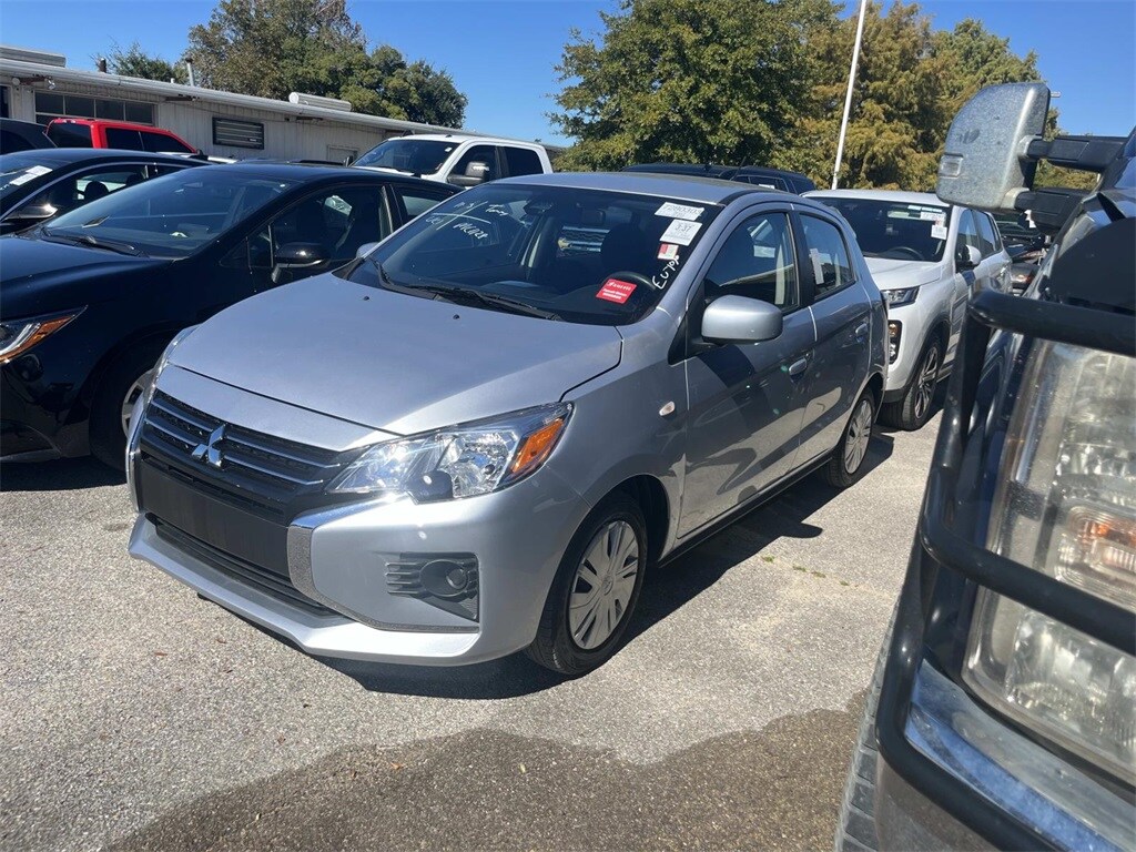 2024 Mitsubishi Mirage ES photo 4