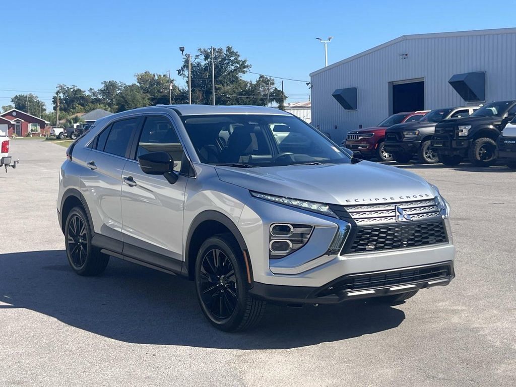 2026 Mitsubishi Eclipse Cross LE - Photo 7