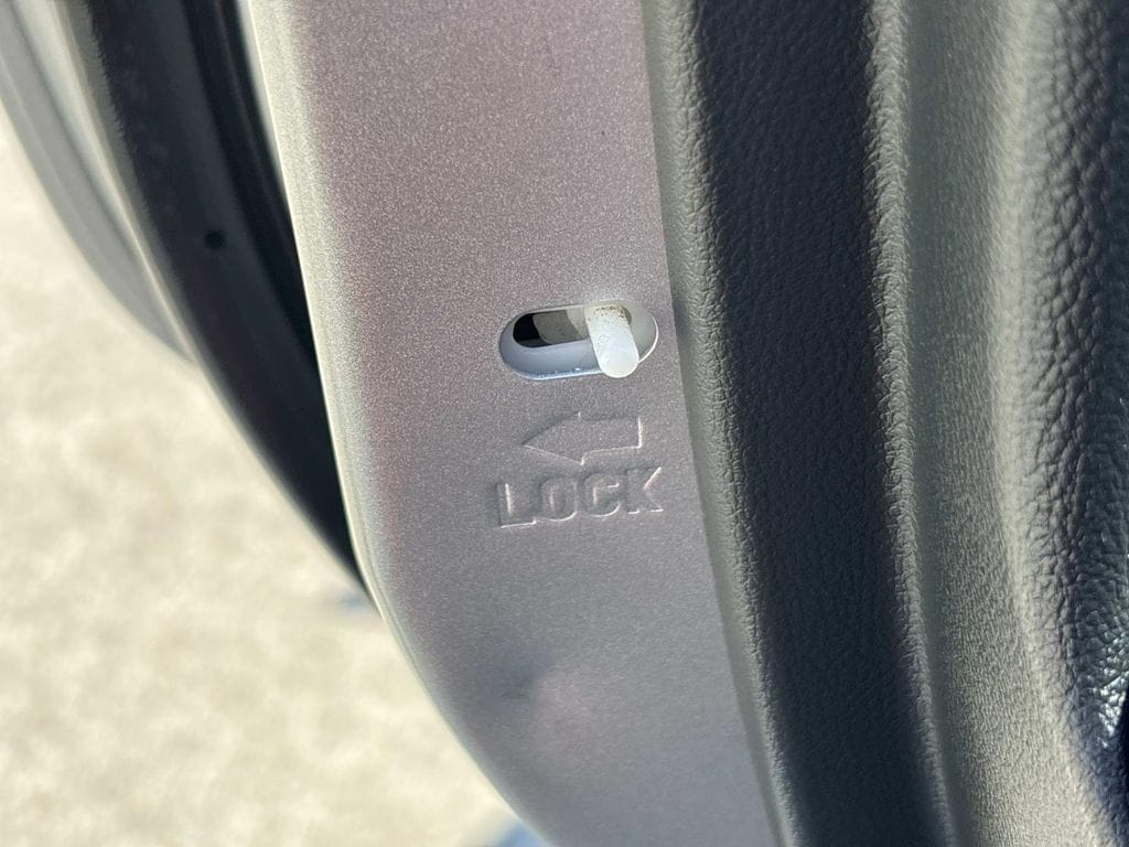 2024 Mitsubishi Outlander Sport SE - Photo 13