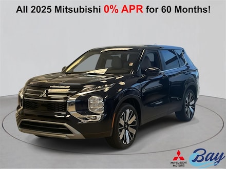 2025 Mitsubishi Outlander SE SUV