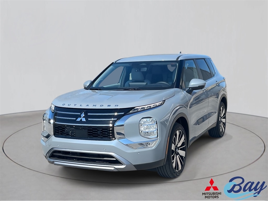 2026 Mitsubishi Outlander SE FWD's photo