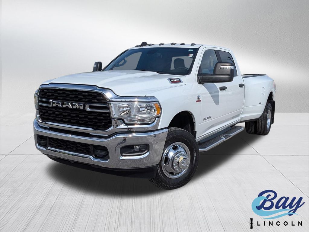 2024 RAM 3500 Big Horn 4X4 Crew Cab LWB's photo