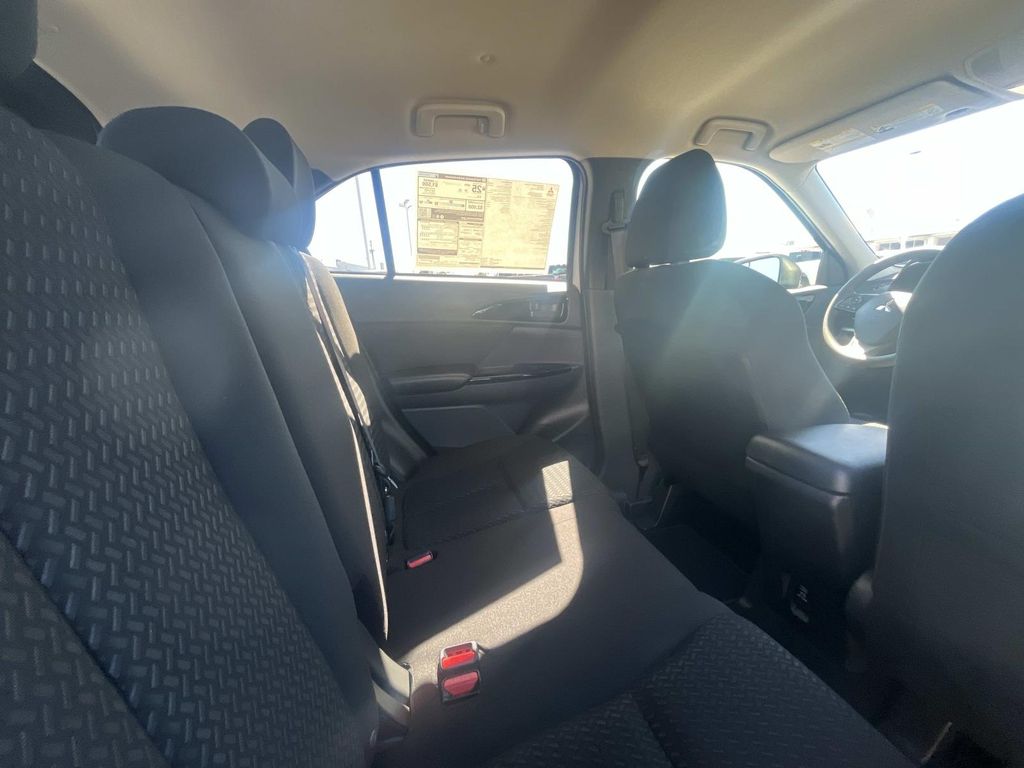 2026 Mitsubishi Eclipse Cross LE - Photo 16