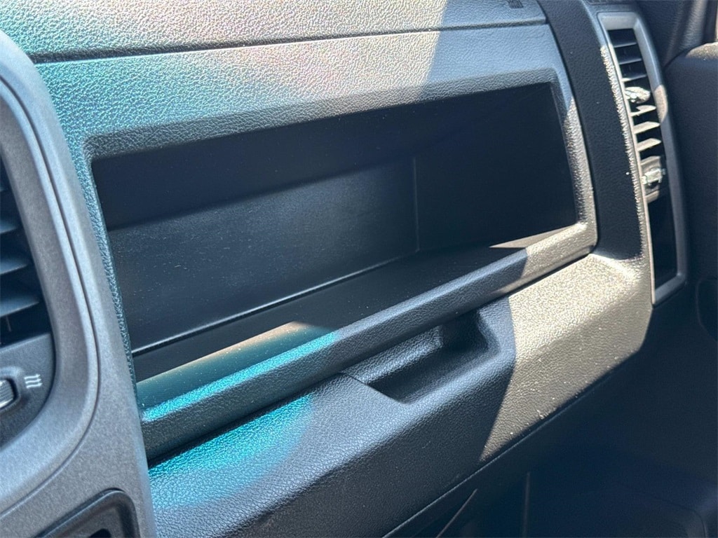 2022 Ram 1500 Classic Tradesman photo 5