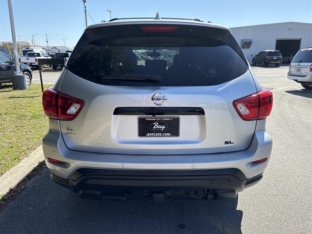 Used 2019 Nissan Pathfinder SL SUV