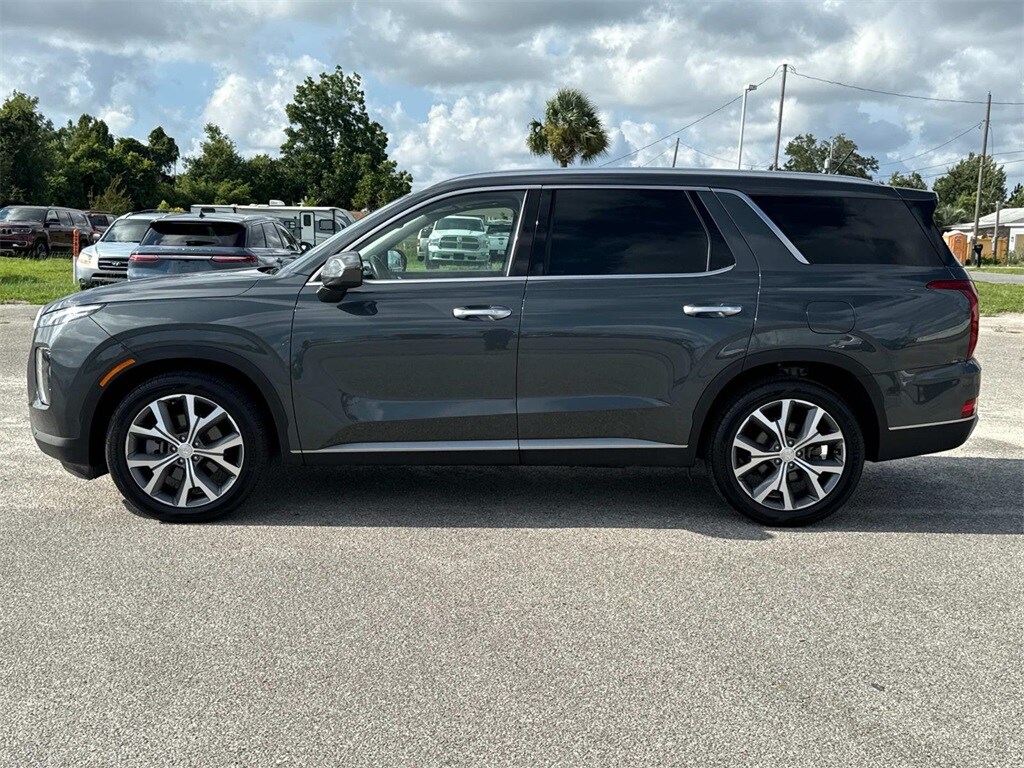 2022 Hyundai Palisade SEL photo 2