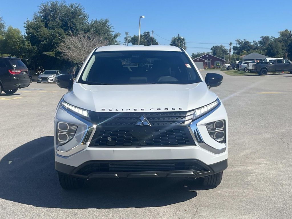 2026 Mitsubishi Eclipse Cross LE - Photo 8