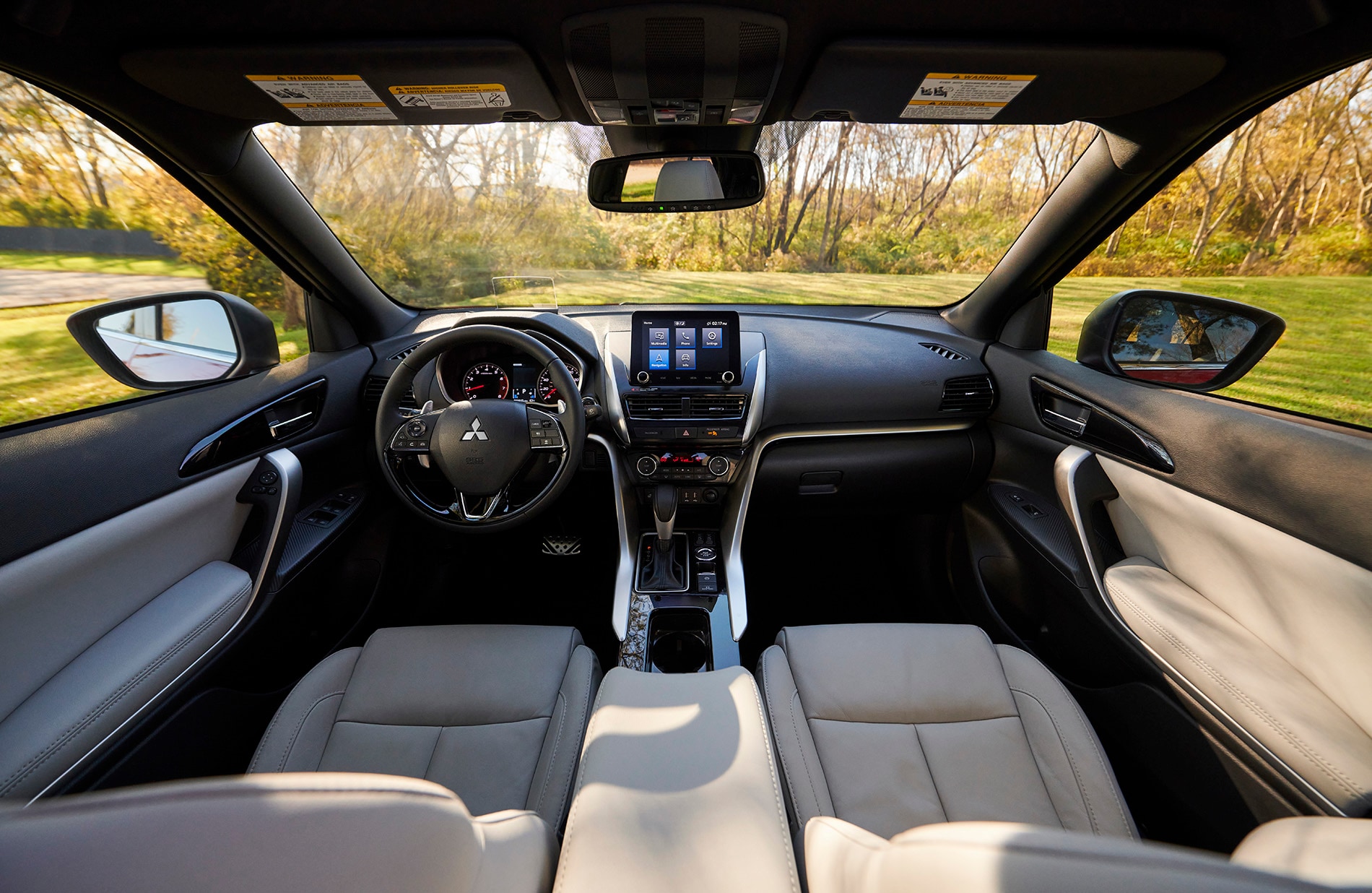 2022_Eclipse_Cross_Interior.JPG