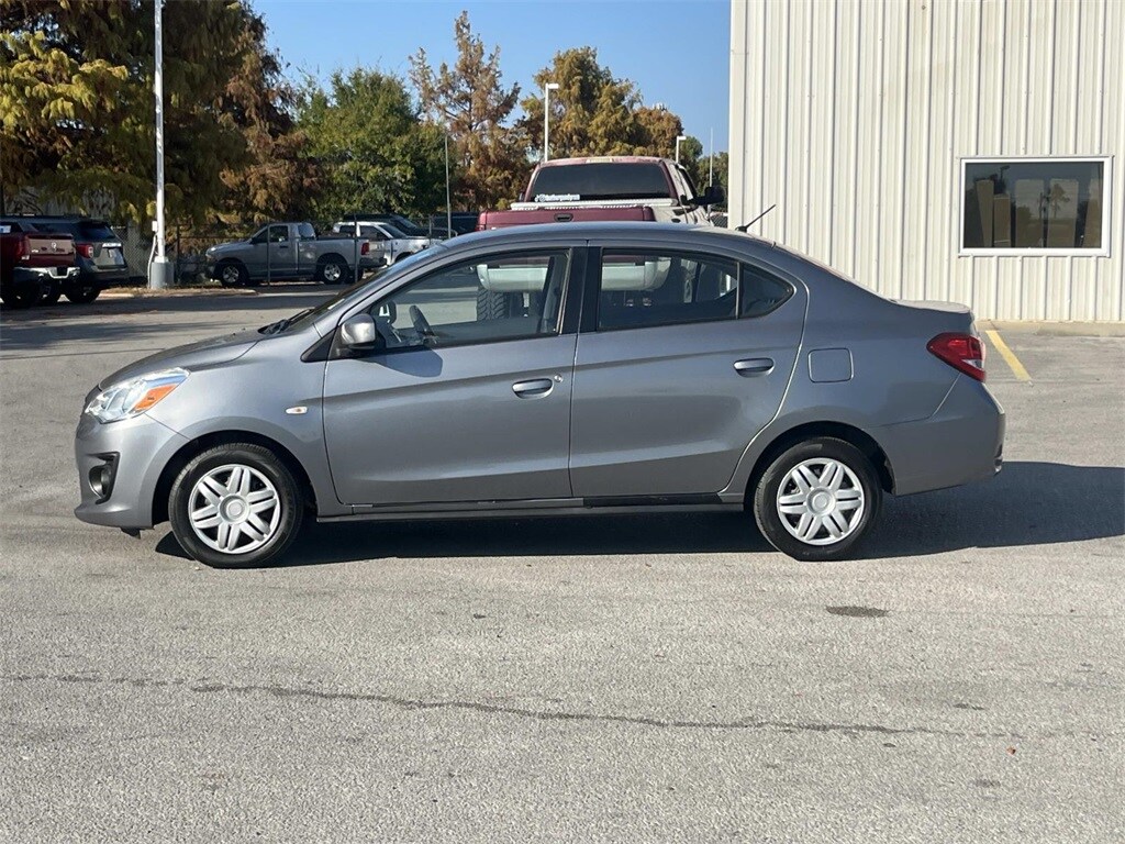 2019 Mitsubishi Mirage G4 ES photo 2