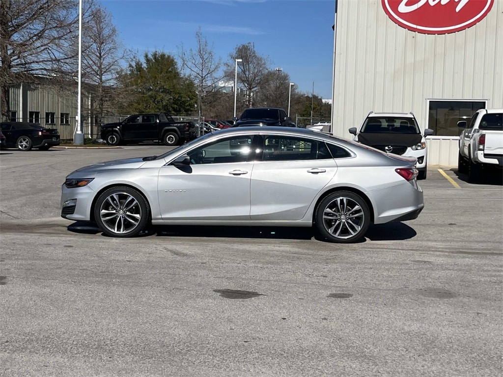 Used 2022 Chevrolet Malibu LT Sedan