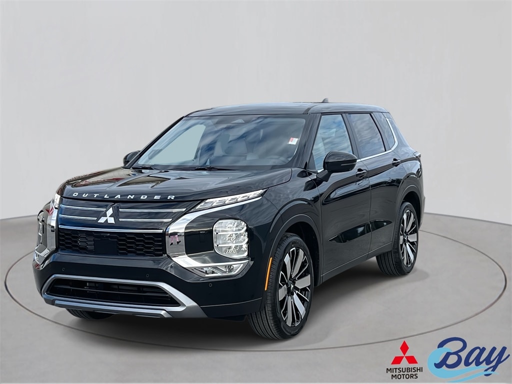 2026 Mitsubishi Outlander SE's photo