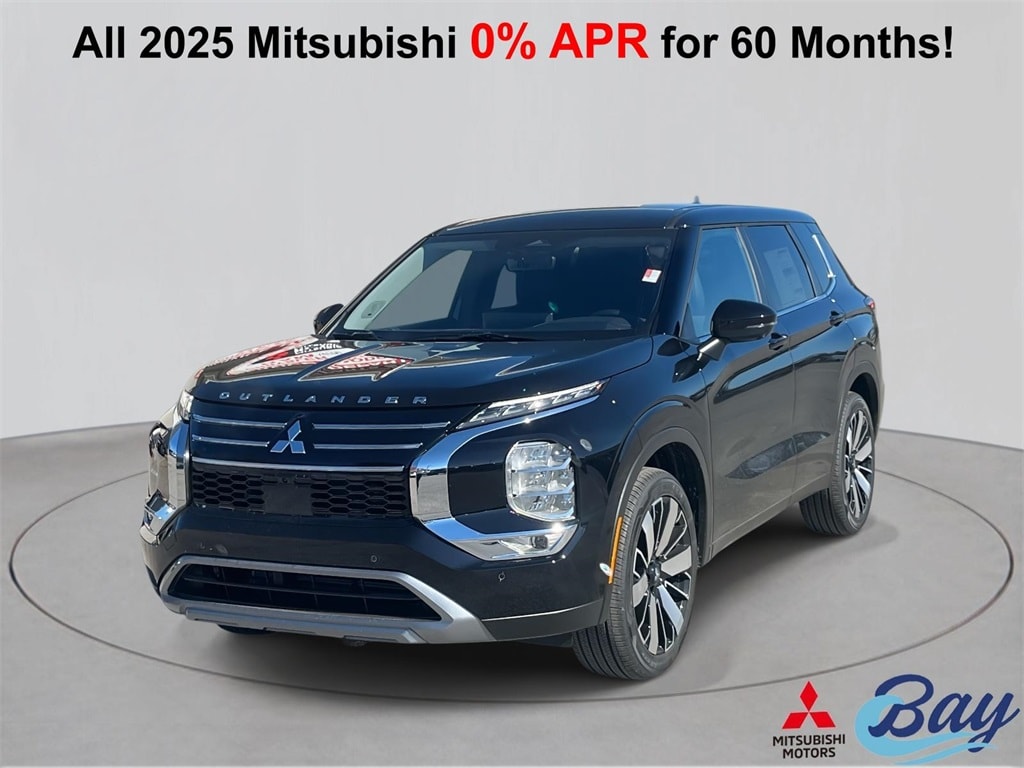 2025 Mitsubishi Outlander SE's photo