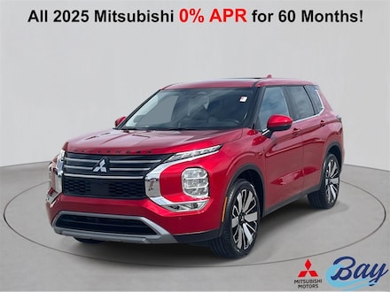 2025 Mitsubishi Outlander SE SUV