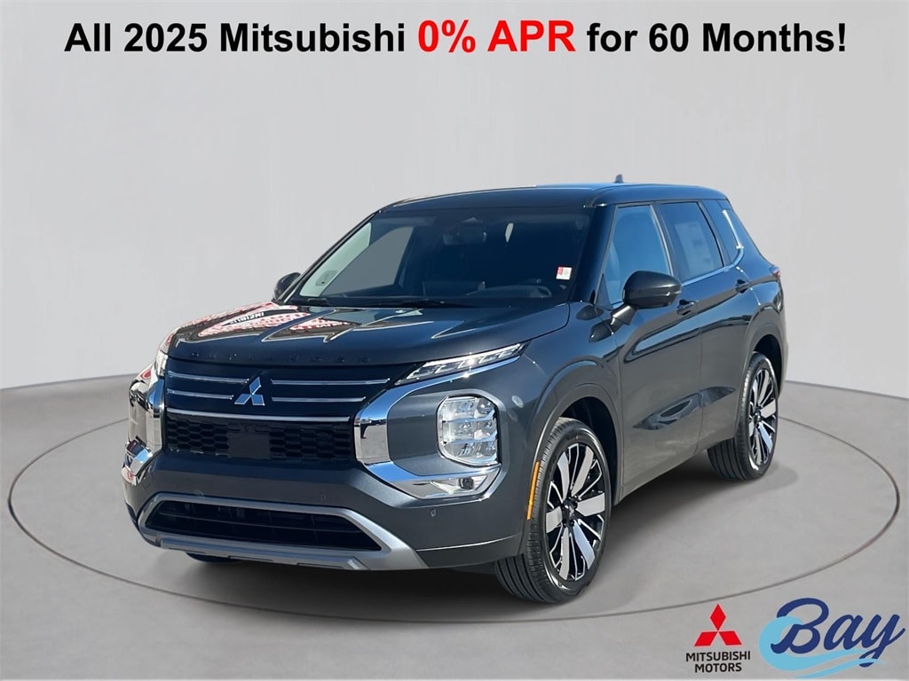2025 Mitsubishi Outlander SE's photo