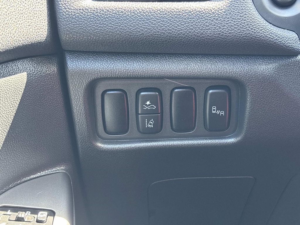 2024 Mitsubishi Outlander Sport SE - Photo 25