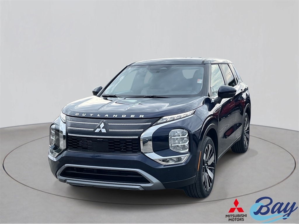 2026 Mitsubishi Outlander SE's photo