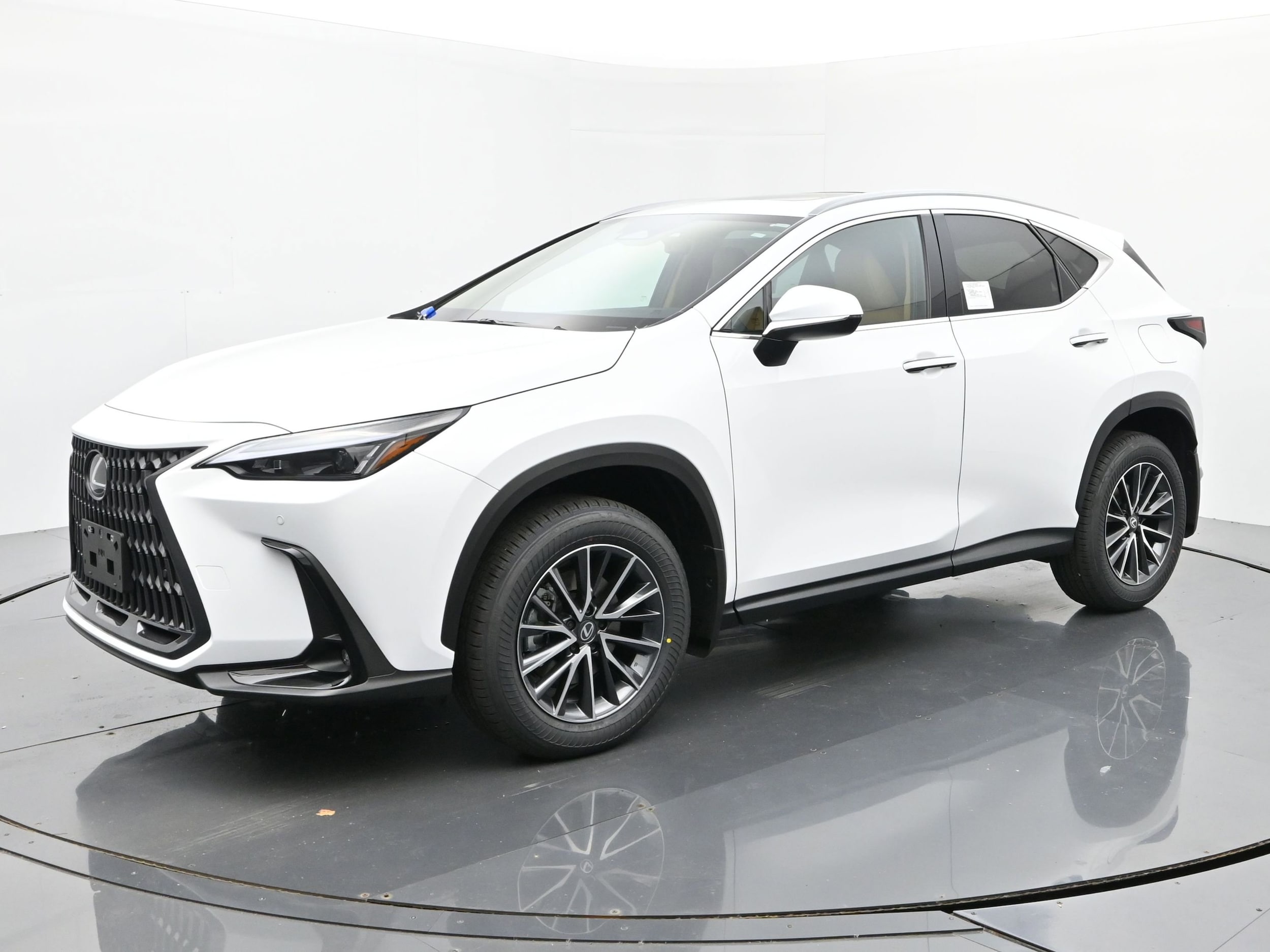 2026 Lexus NX 350's photo