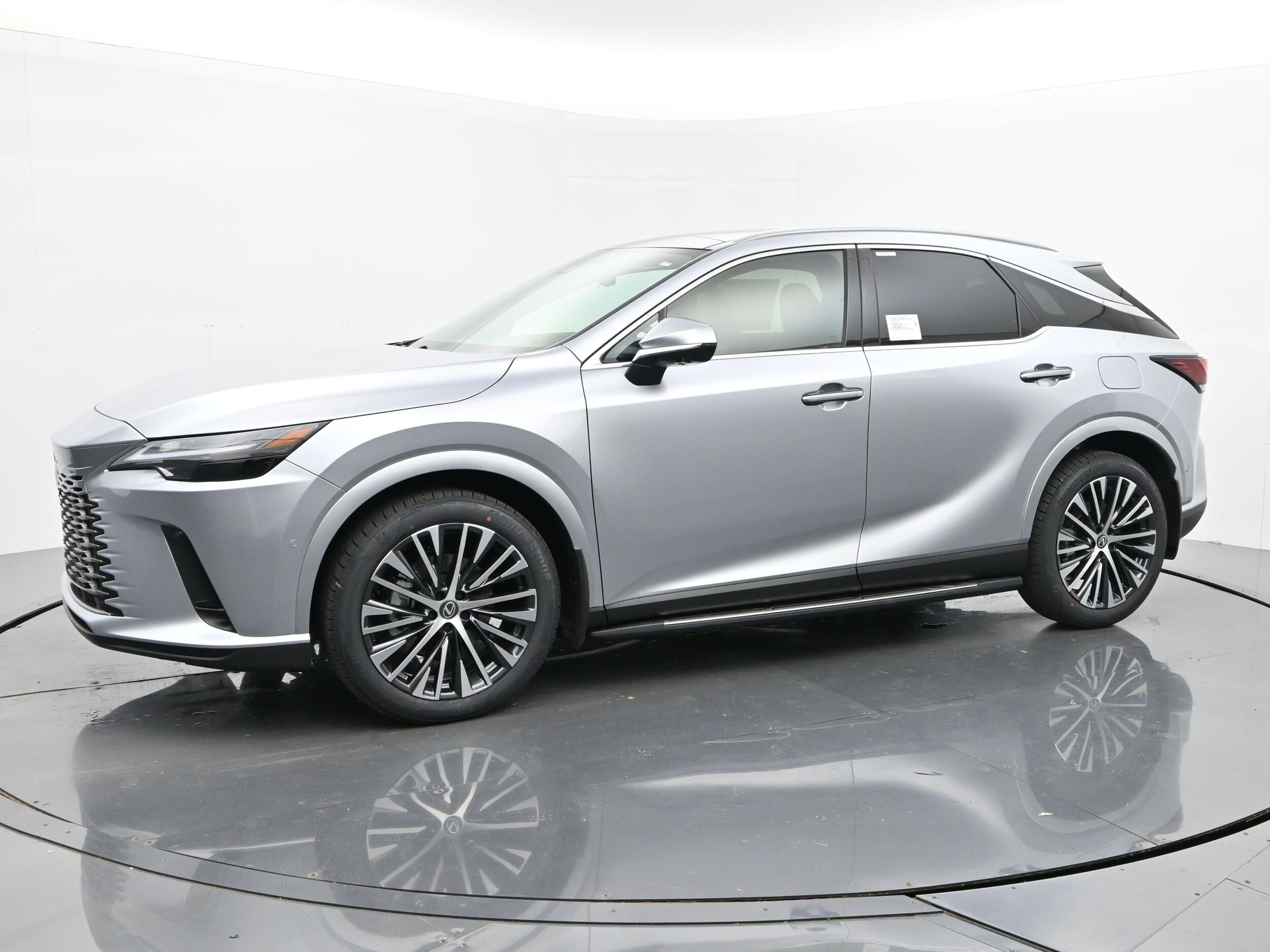 2026 Lexus RX 350 Premium photo 2