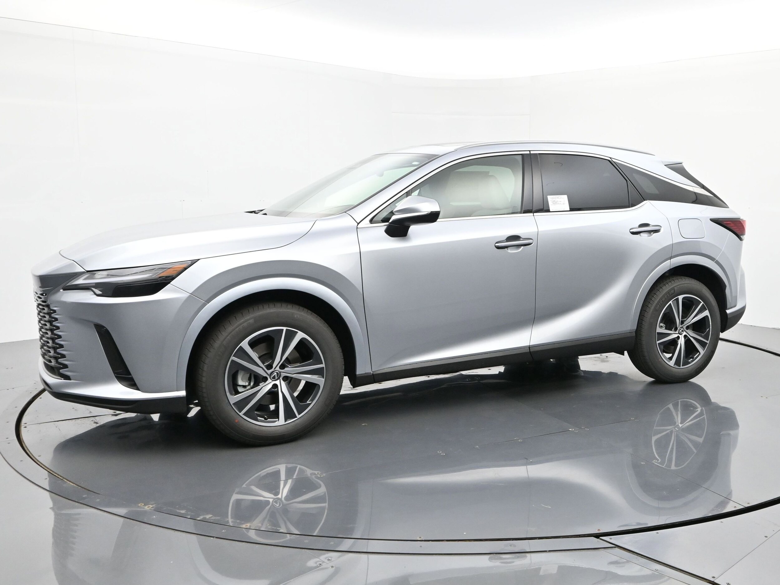 2025 Lexus RX 350 Premium photo 2
