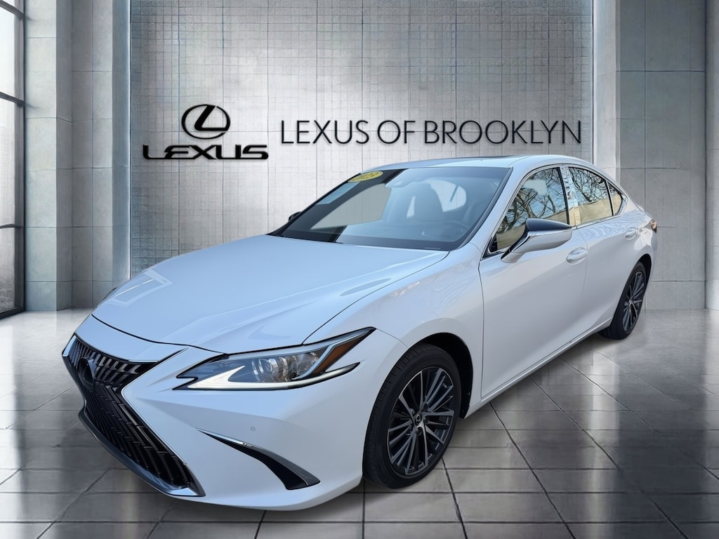Used 2023 Lexus ES 250 Sedan