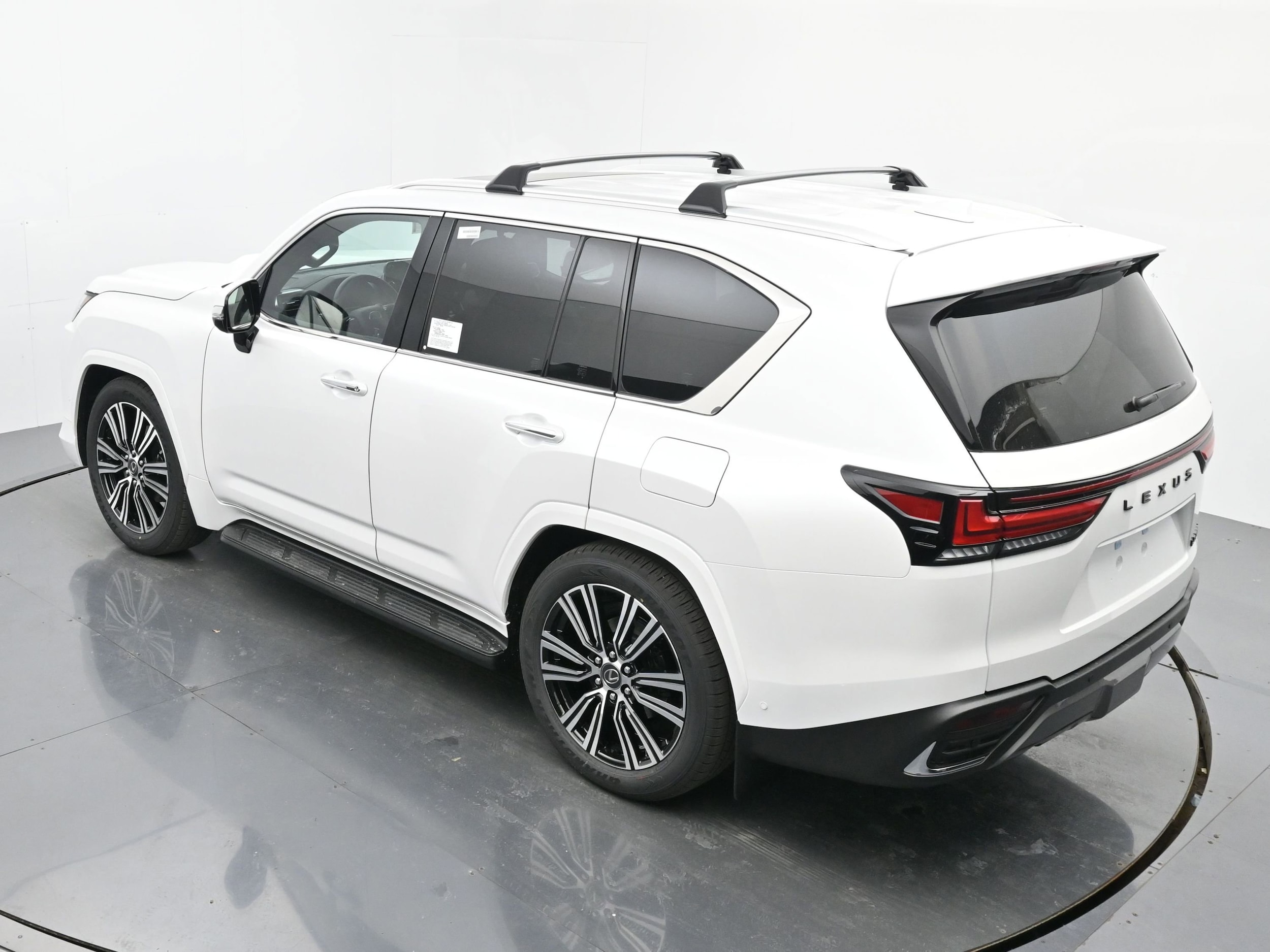 2026 Lexus LX 700h Luxury - Photo 25