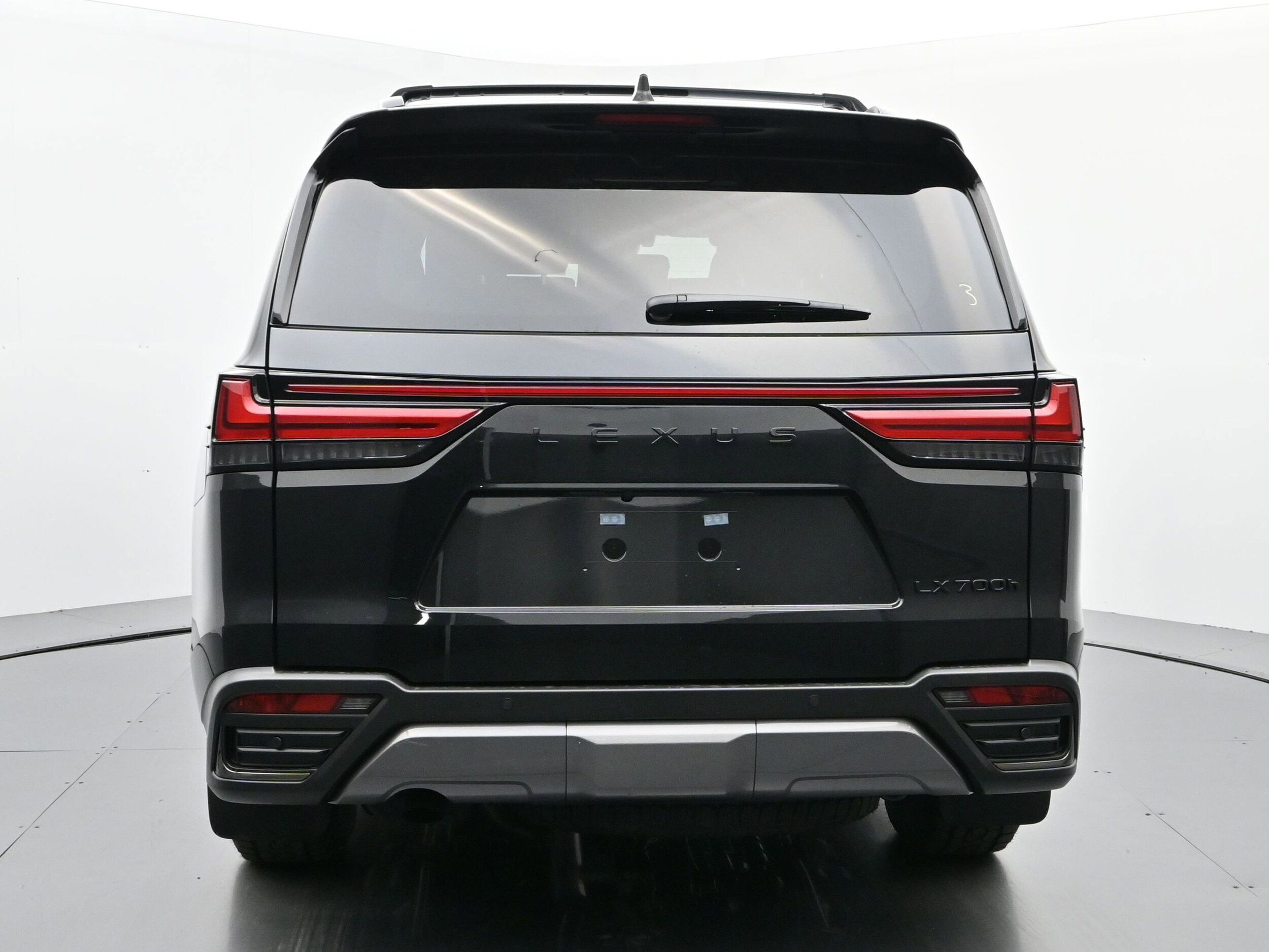 2025 Lexus LX photo 3