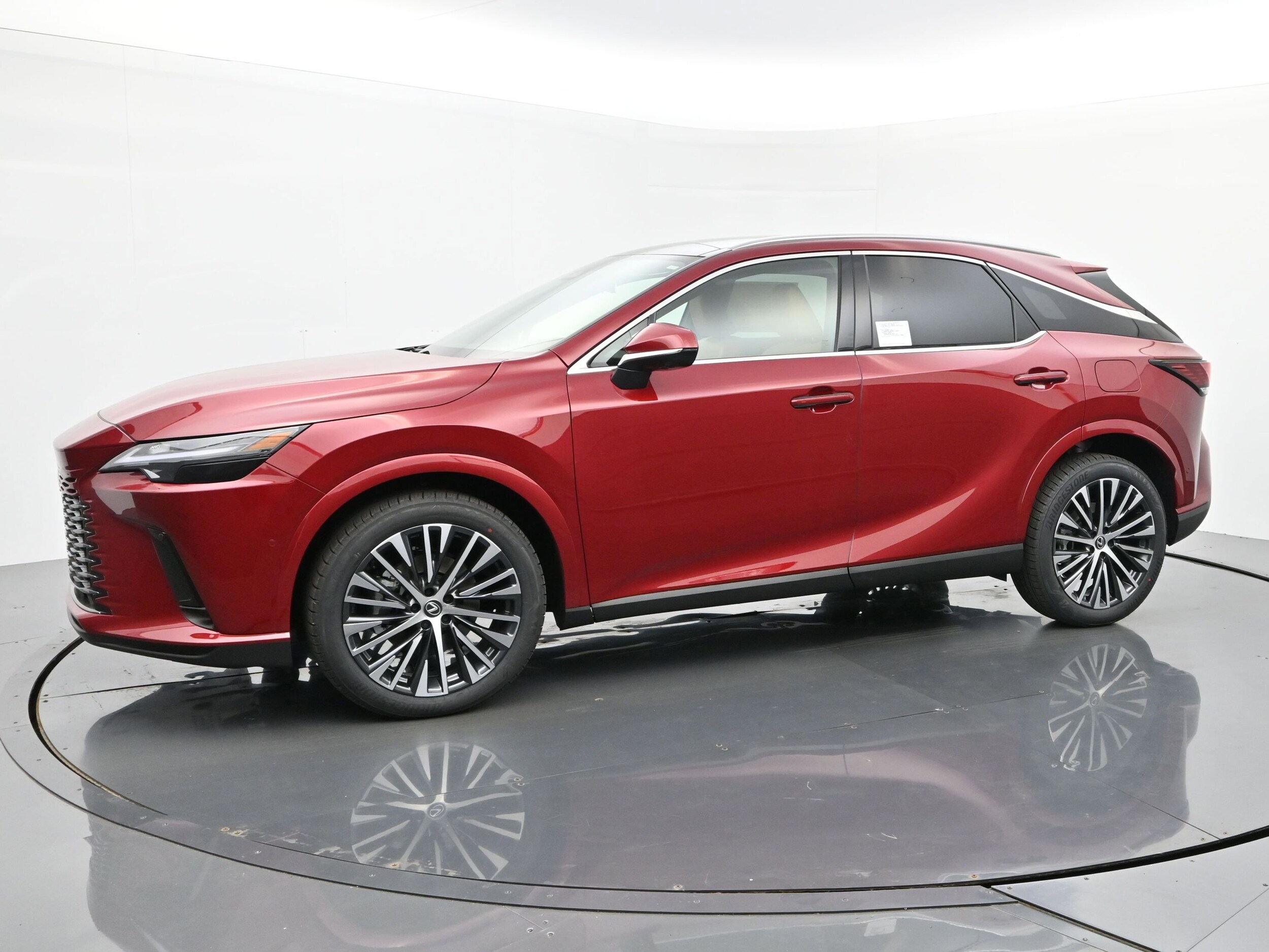 2025 Lexus RX 350 Premium photo 2