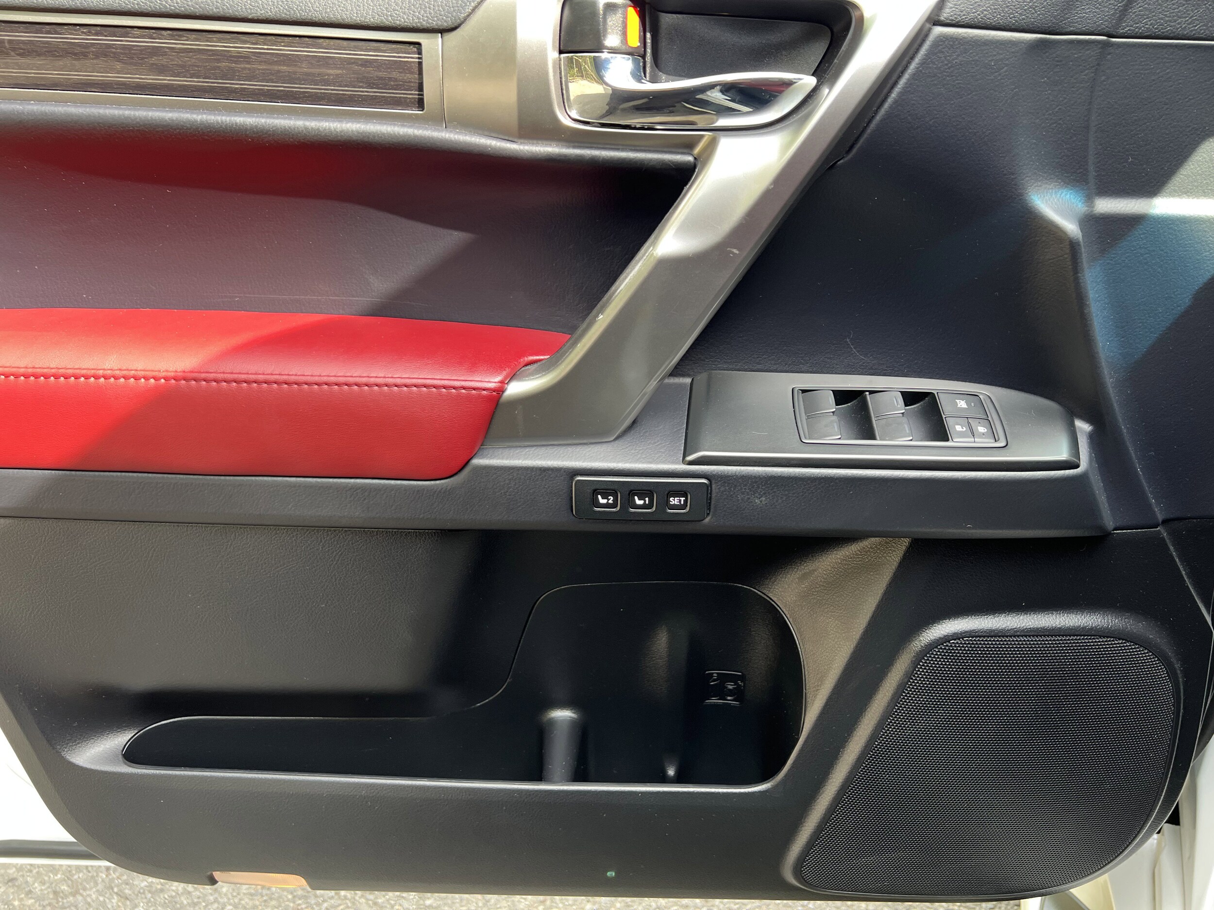 2023 Lexus GX 460 photo 2