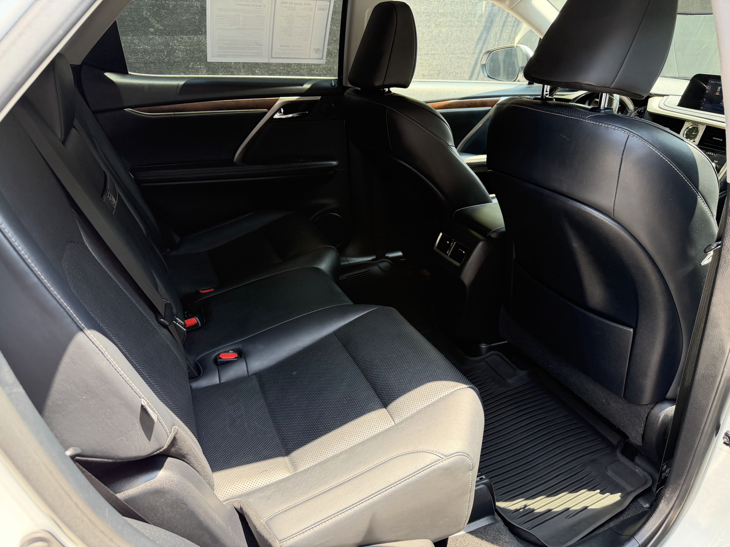 2021 Lexus RX 350 - Photo 36
