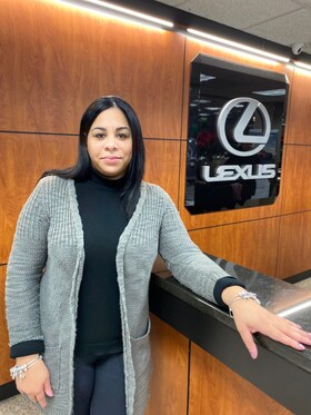 Staff member Sayra Urena from ID_cbbdd57639e9